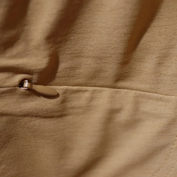 ZYIA High Waist Tan Shorts Relaxed Fit - Picture 6 of 11